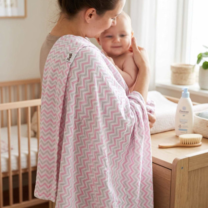 Bamboo muslin towel XKKO BMB 90x100 - Baby Pink Chevron